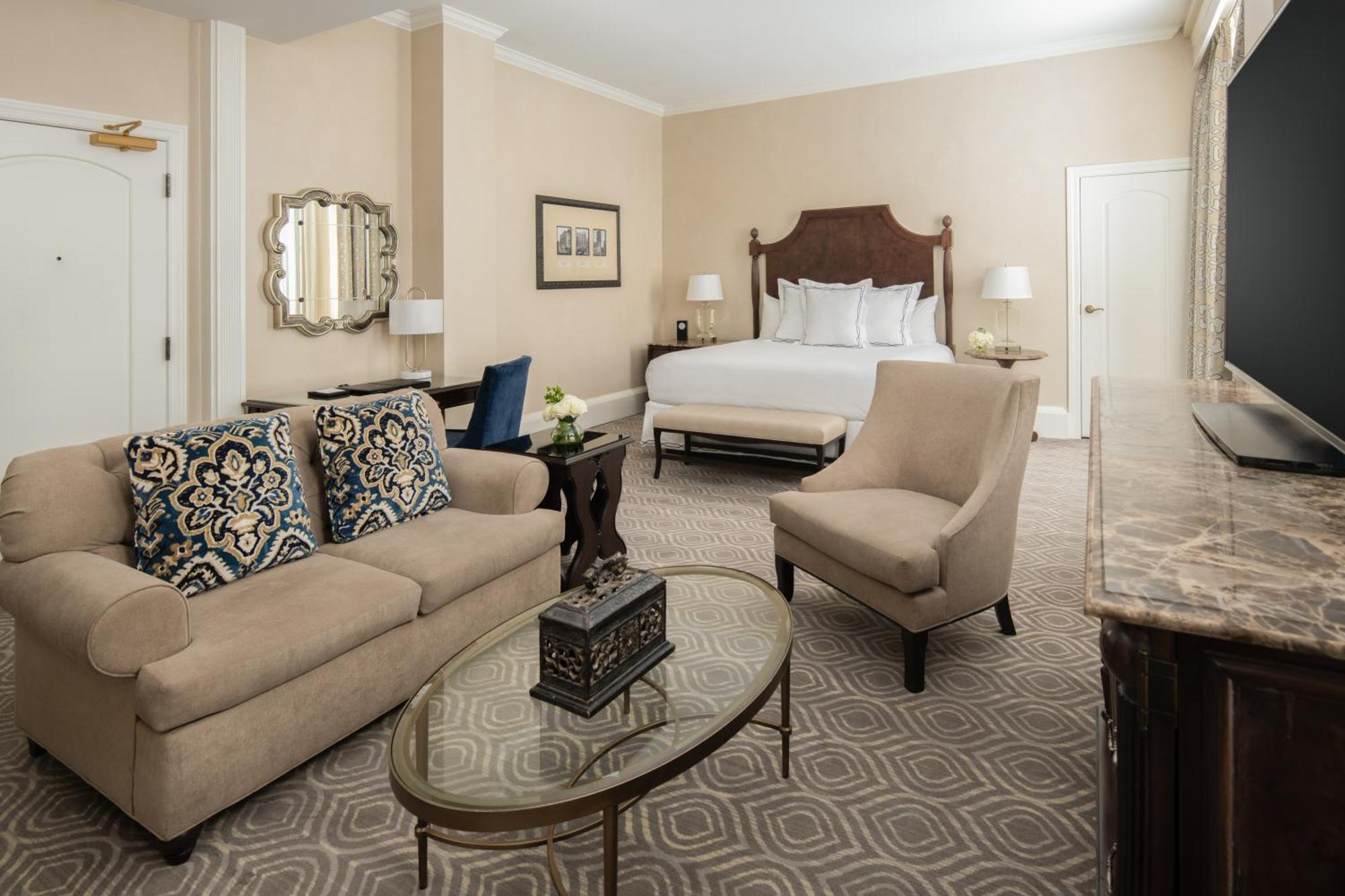 Superior King Room,1603735152:JPEG