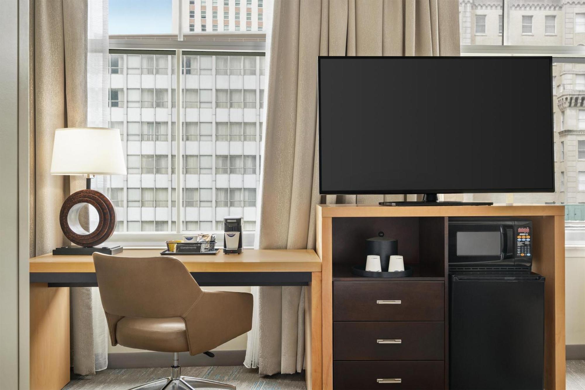 King Study with Sofa Bed