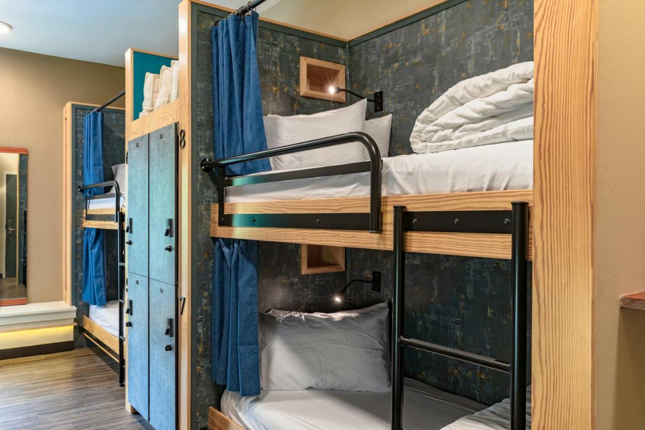 Bed All-Gender 8-Bed Dormitory
