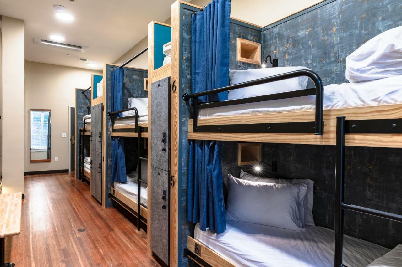 Bed All-Gender 6-Bed Dormitory