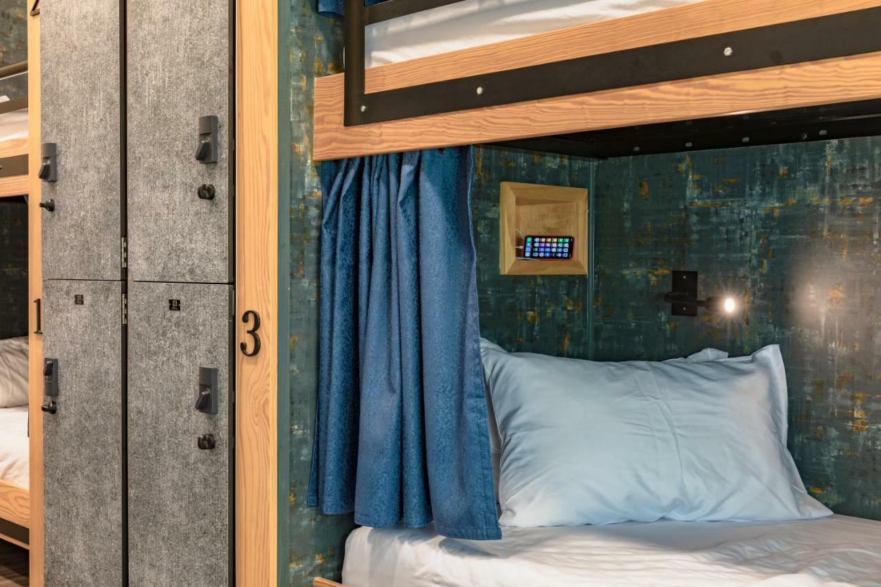 Bed All-Gender 8-Bed Dormitory