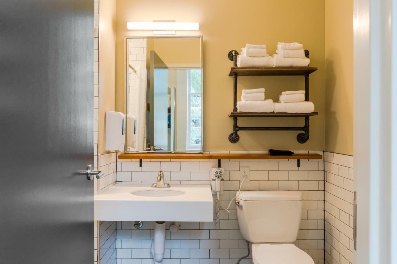 Private Queen Ensuite