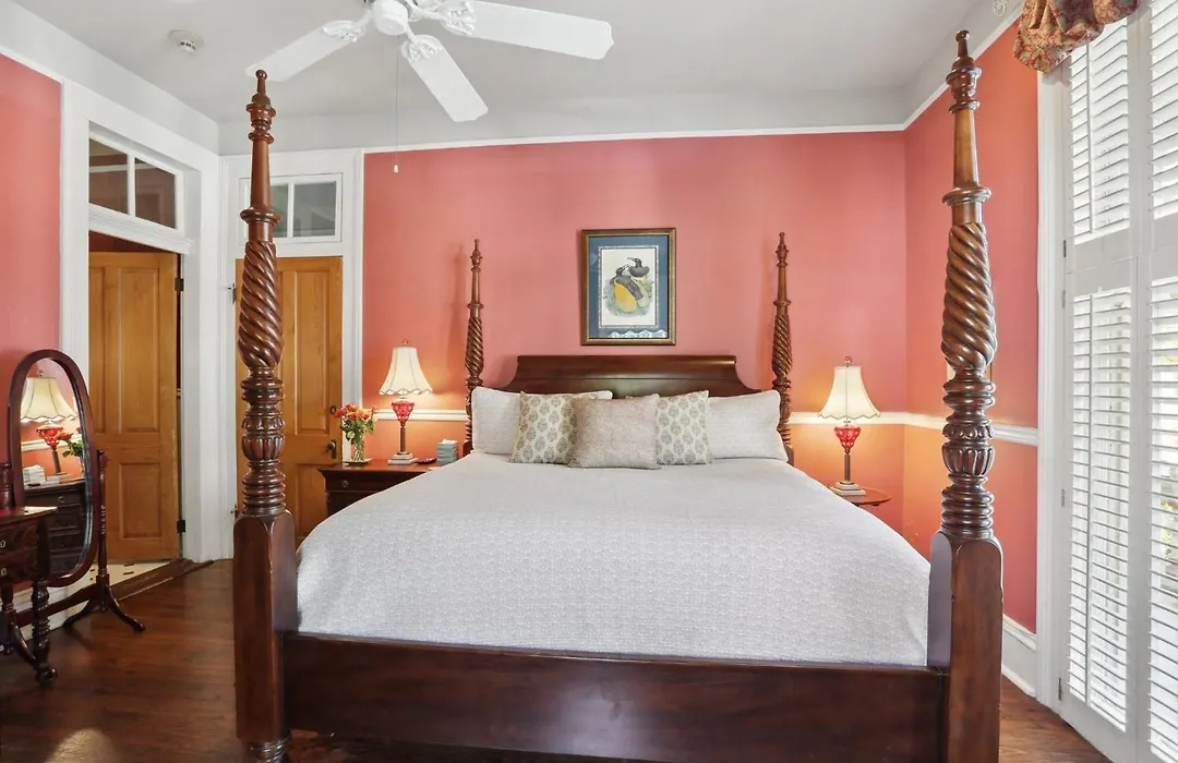 Maison Perrier Bed & Breakfast-1