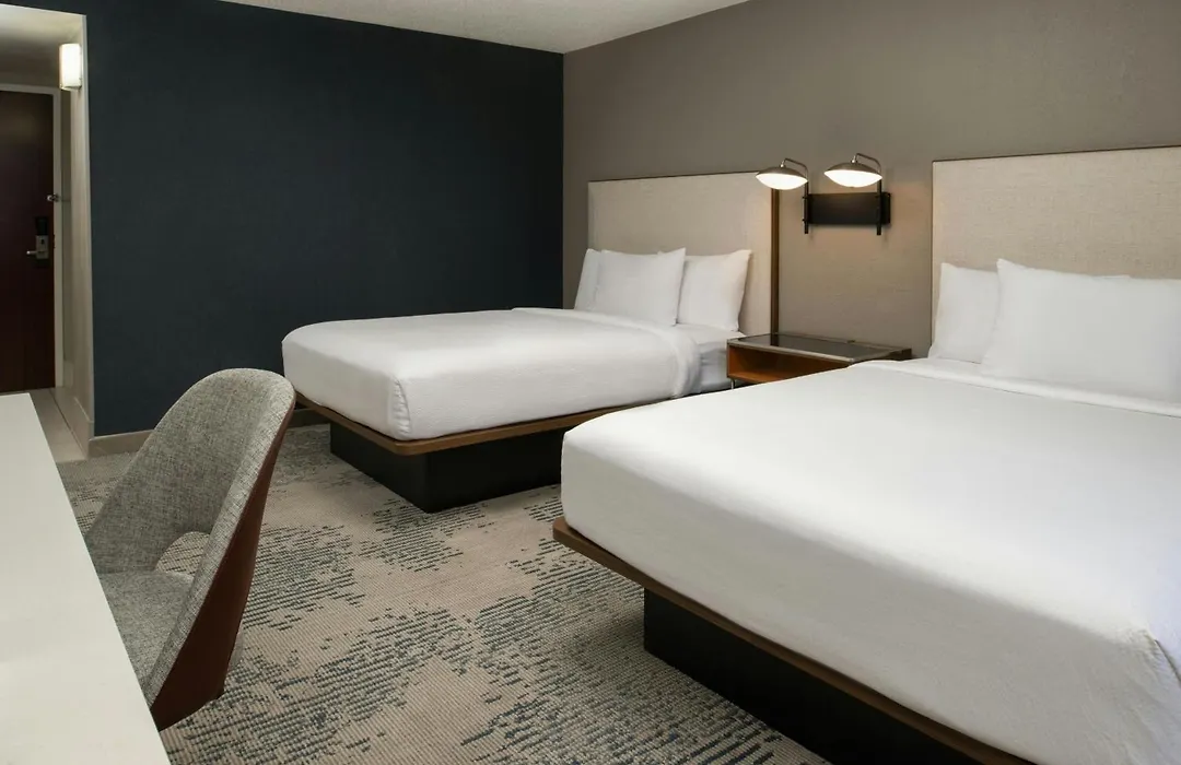 Courtyard By Marriott New Orleans Warehouse Arts District-1