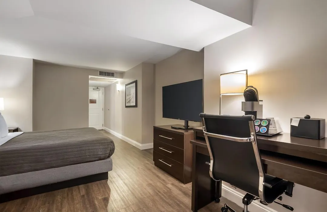 Best Western Plus St. Christopher Hotel-1
