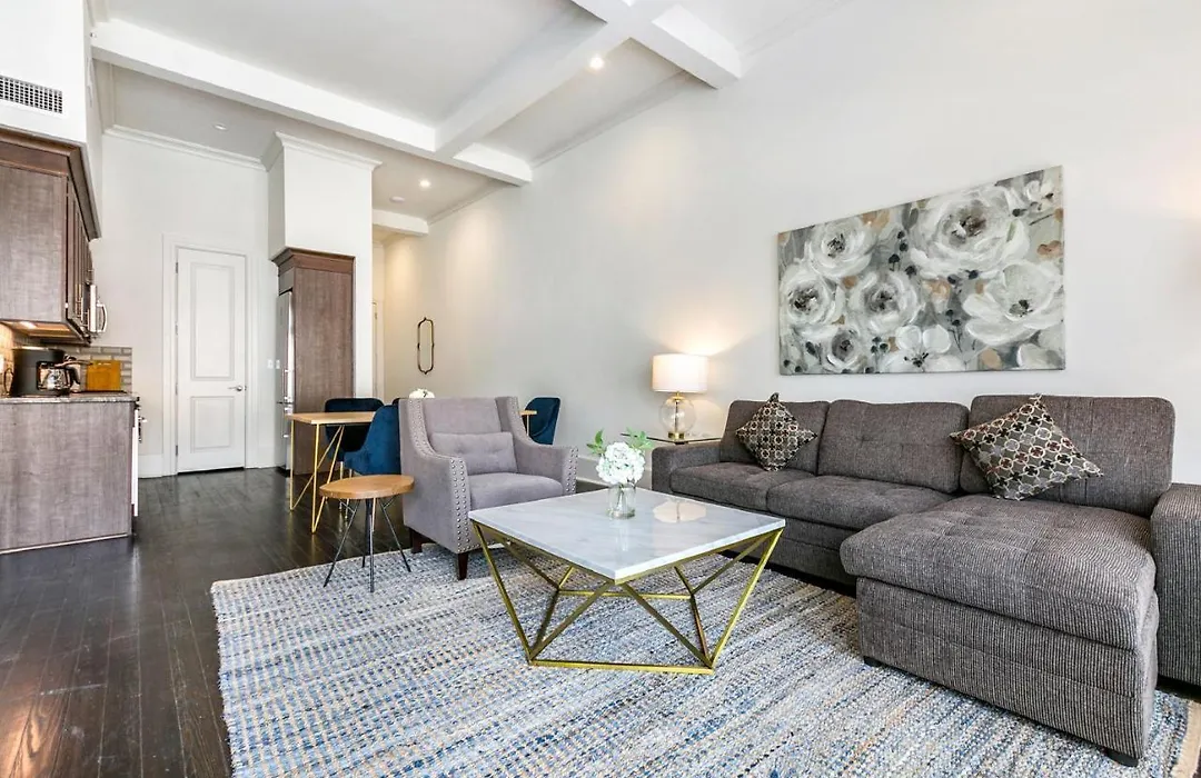 1 And 2 Bedroom Private Condos Steps Away From French Quarter-1