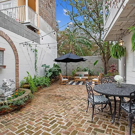 Bourbon Street Condos-3