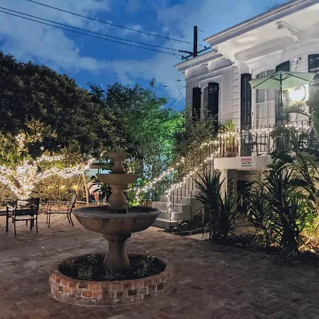 The Esplanade Guesthouse Mansion-2