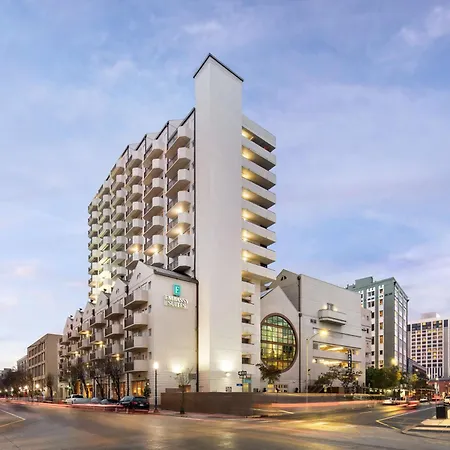 Embassy Suites By Hilton New Orleans Convention Center-2