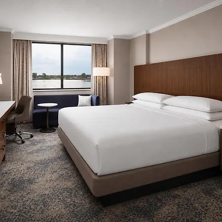 Hilton New Orleans Riverside-2
