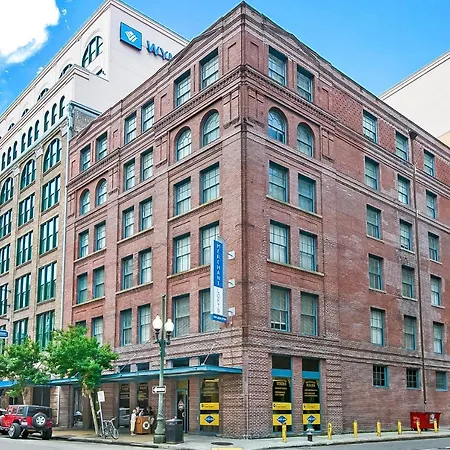 Gorgeous Condos - Walk To French Quarter-3