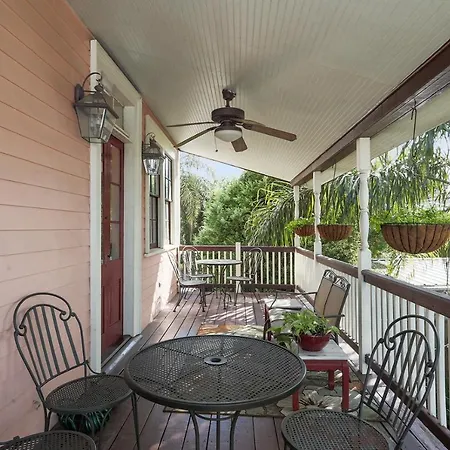 Elysian Fields Inn-2